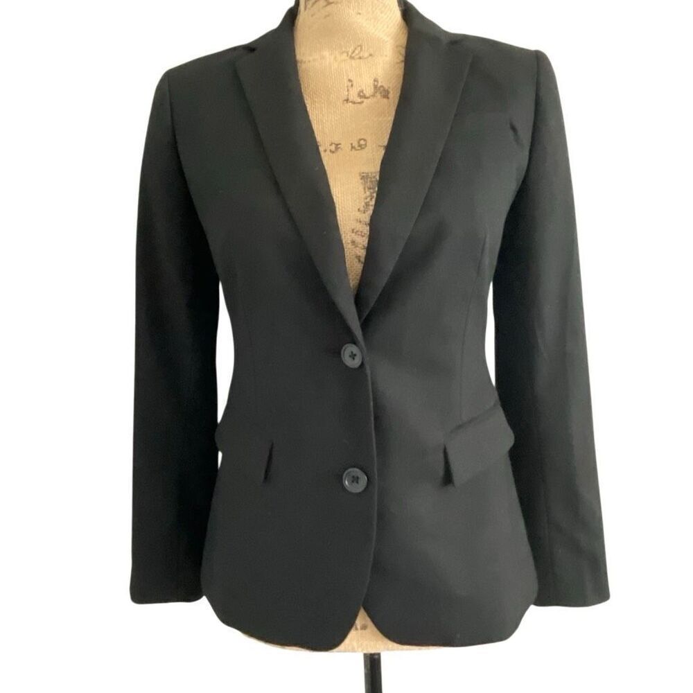 Nearly New! Banana Republic Black 2 Button Machine Washable Blazer - Size 0P